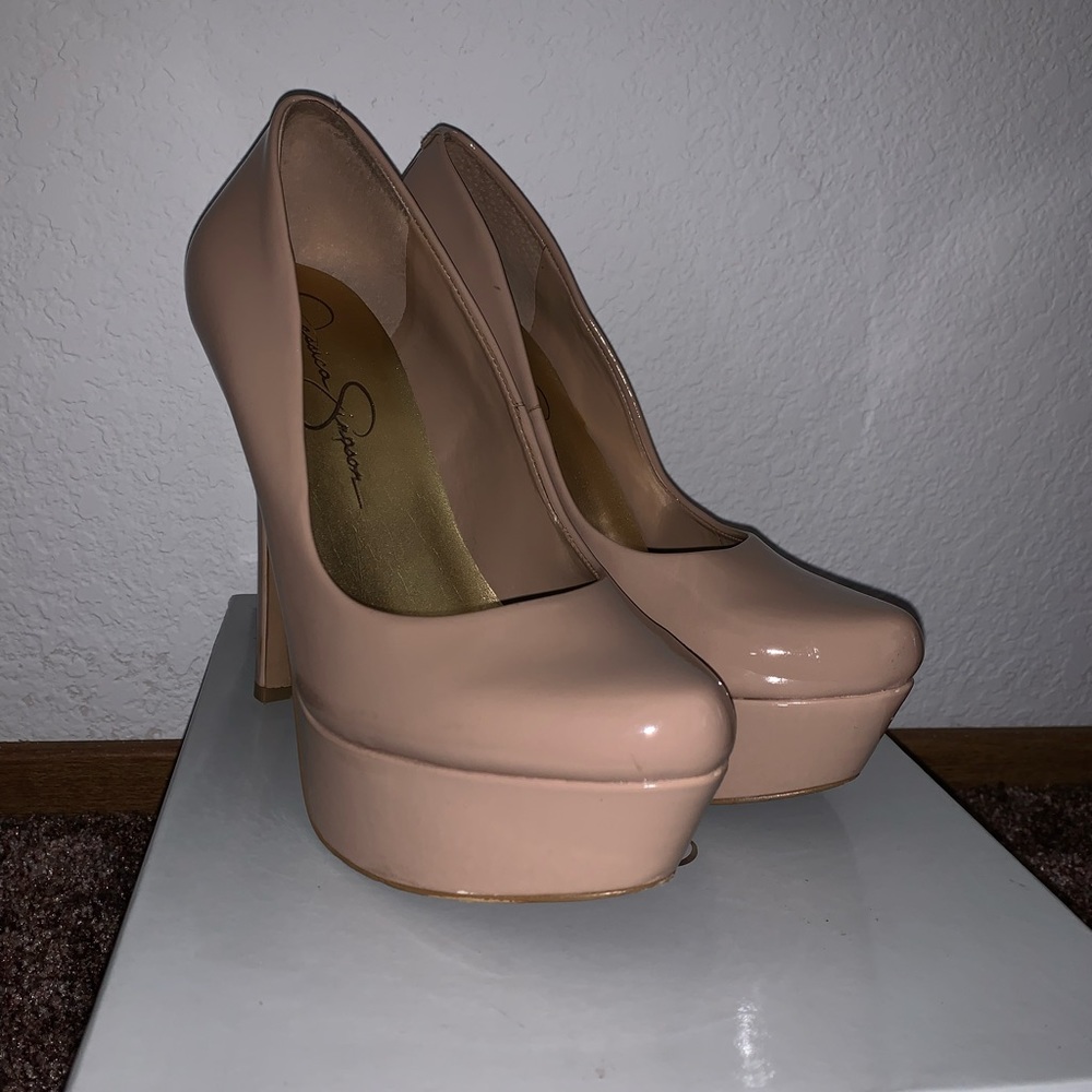Jessica Simpson Nude Heels